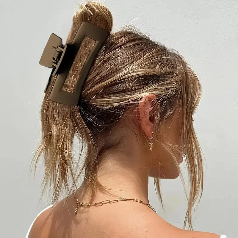 Pinza para el pelo de 4 piezas, accesorio para el cabello de estilo Simple, Color sólido, cabeza de tiburón hueca, grande