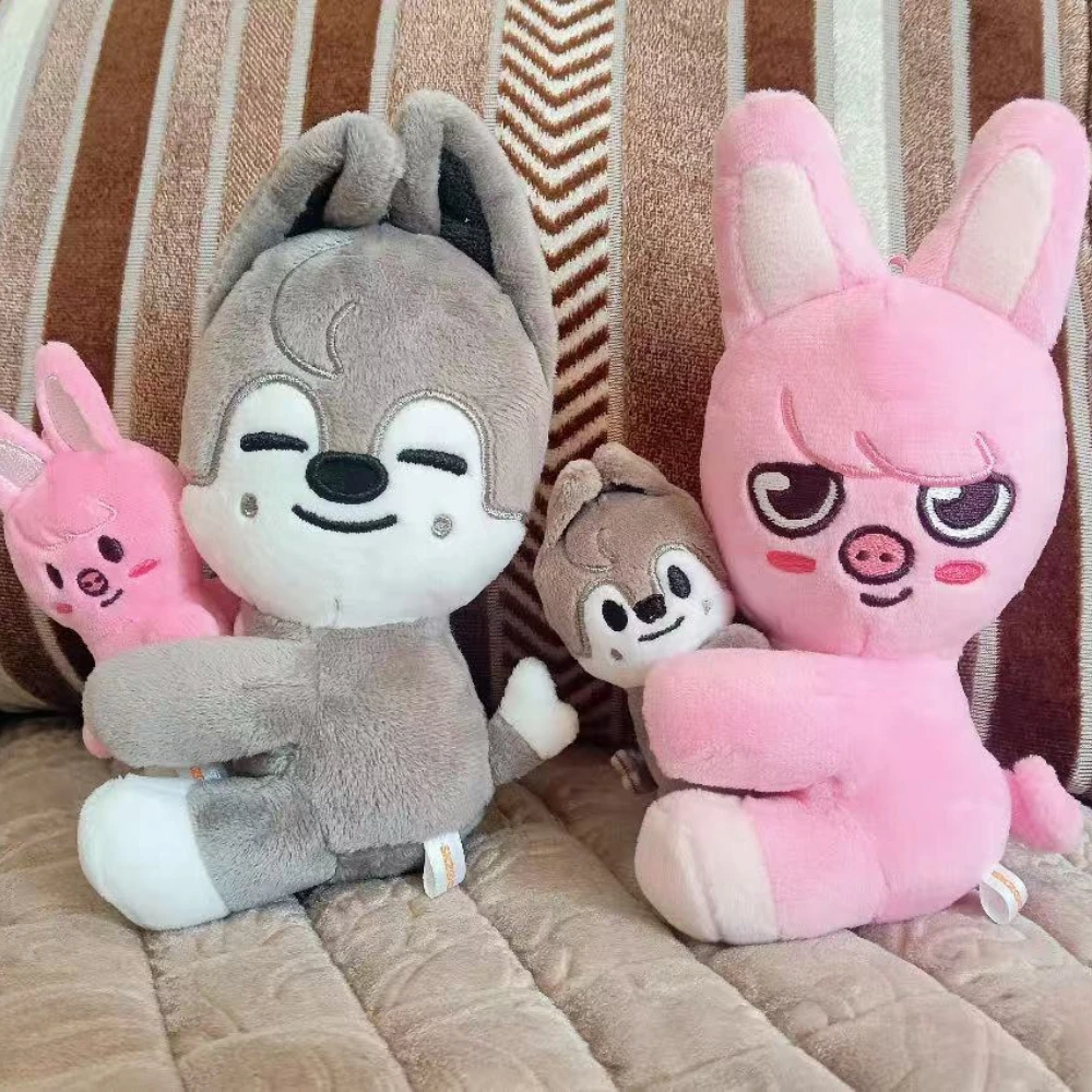 skzoo-boneca-de-pelucia-magnetica-boneca-grande-para-abracar-boneca-pequena-de-pelucia-boneca-com-capa-fm-week-presente-para-fas-da-escola-magica-aniversario-e-natal