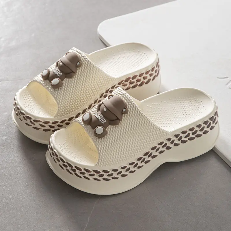 Women's Anti Skid Slides Sweet Cartoon Garden Elevated Clogs Shoes Chunky Indoor Outdoor Slippers New 6.5 cm Platform Slippers