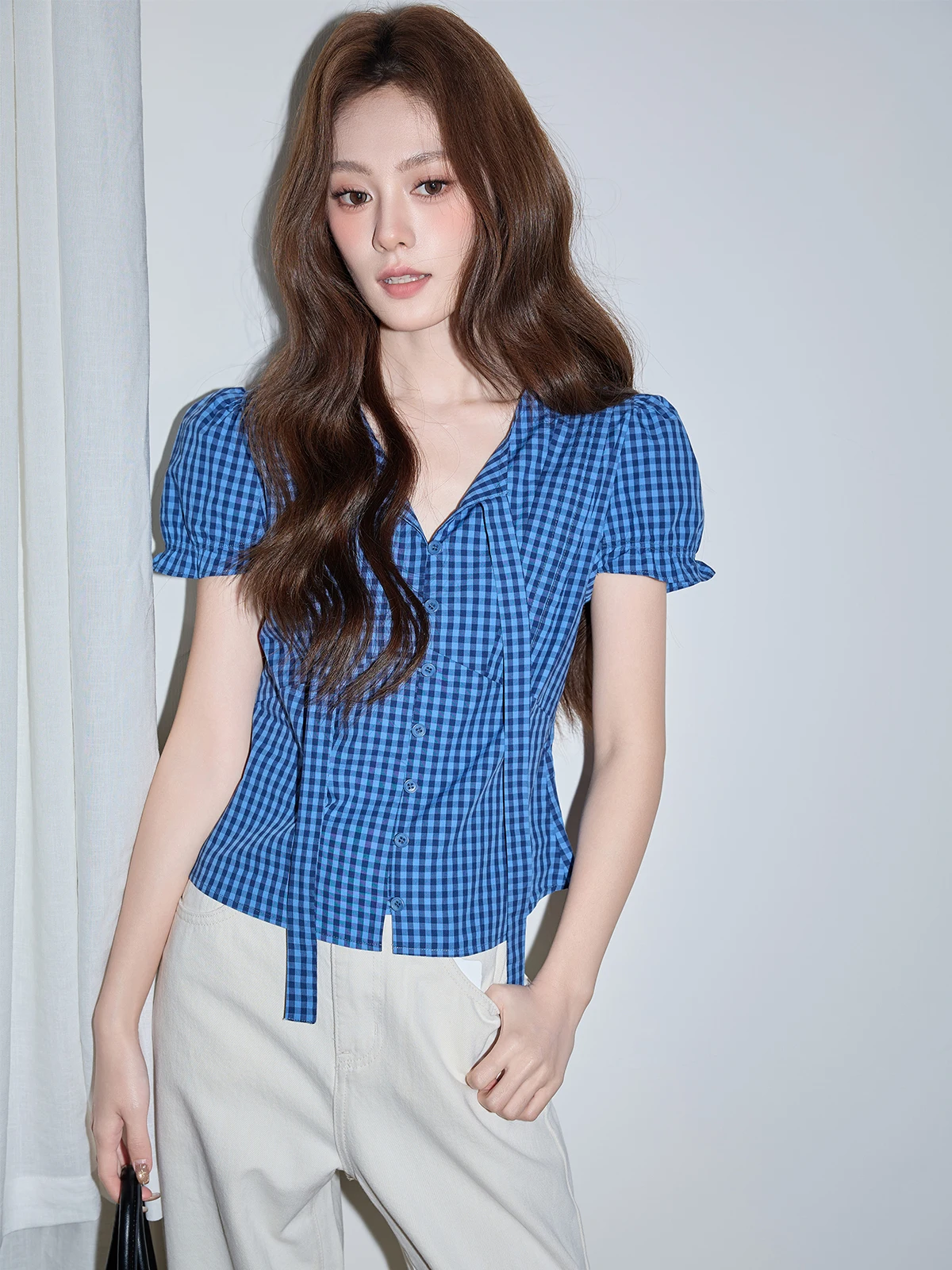 

Blue Plaid Bubble Sve V-Ne ort irt Women's Summer New Sle College Wind irt Korean Sle Waist-Cinching irt