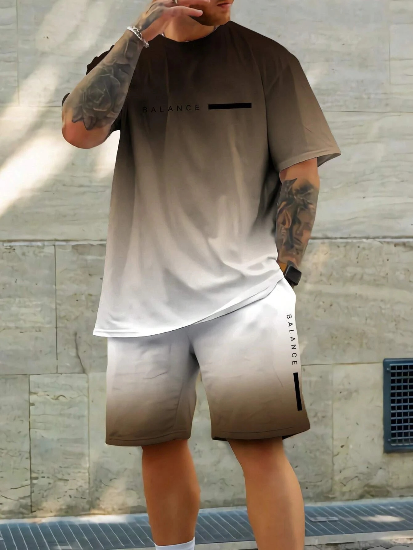 

Men's 3D Print Crew Neck Short Sleeve T-Shirt & Shorts Set Round Neck Gradient Short Sleeved Women's T-shirt Shorts Set