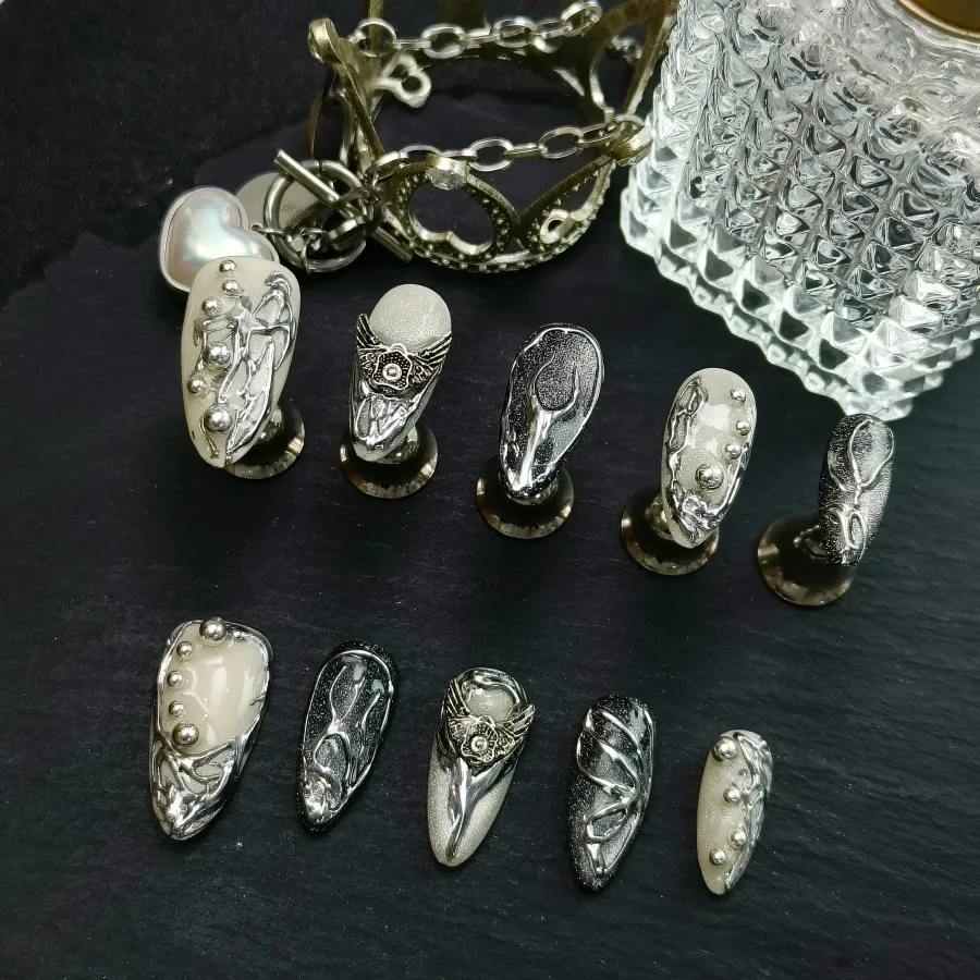 

Press On Nails 10pcs, handmade pressed fake nails, cool metallic texture adhesive fake nails, artificial nails,false nails