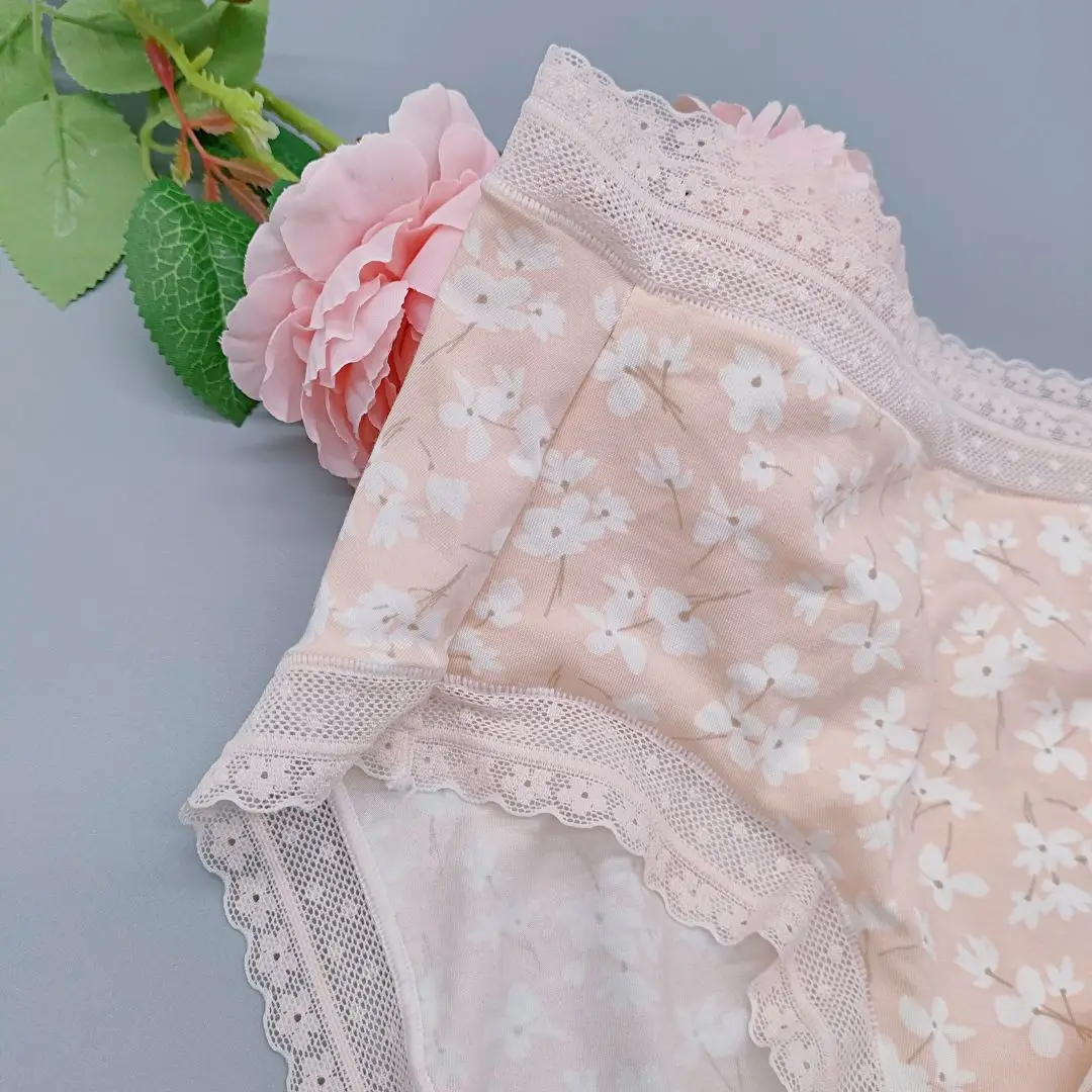 ชายลูกไม้ดอกไม้กราฟิกกางเกง LGBQ กางเกงแสดงสดเครื่องแต่งกายเต้นรํา DJ Club Bar Party BF ของขวัญ Harajuku