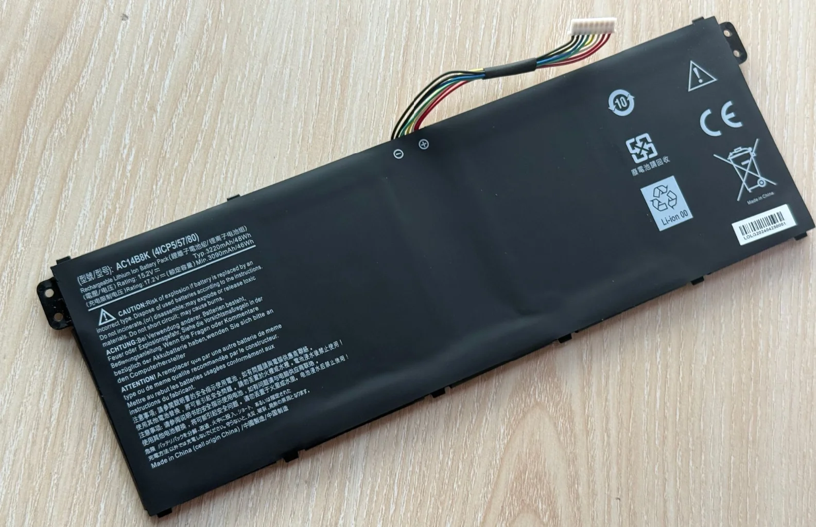 Batteria per notebook SeagullStar AC14B3K per Acer Aspire R3 R3-131T R5 R5-471T R5-571T ES1-572 15.2V 3220mAh Batteria per laptop