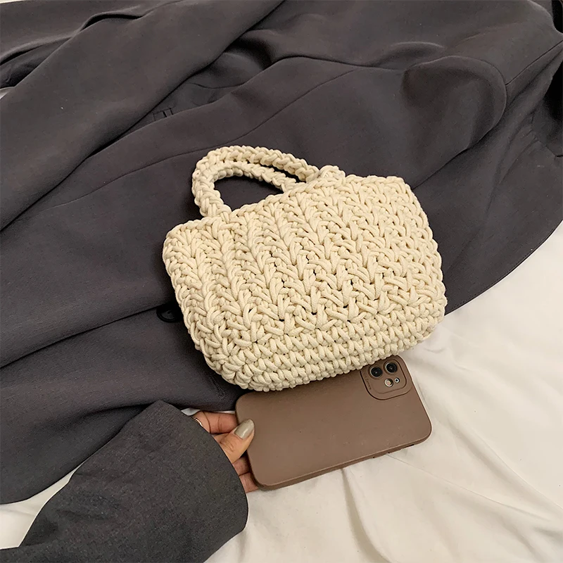 Handmade Woven Women\'s Bag 2024 New Fashion, Leisure and Popular Beach Bag Handbag, Exquisite Grass Woven Bag