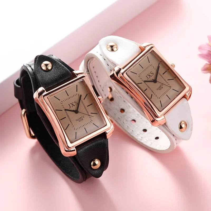 

Часы наручные женские кварцевые с квадратным циферблатом и кристаллами