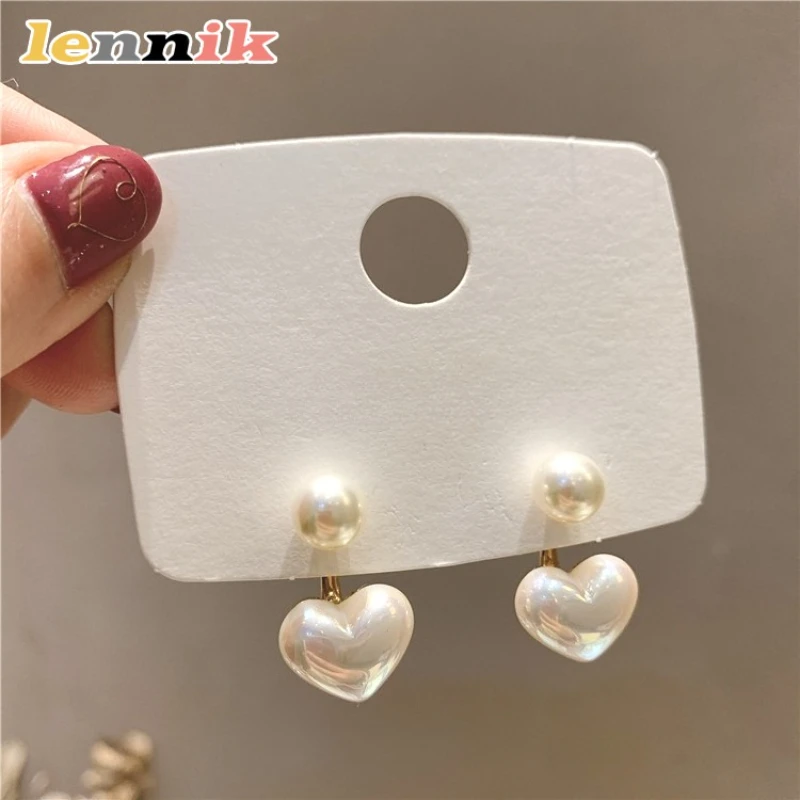 

LENNIK Fashionable, Luxurious, High-end Heart-shaped Pearl Earrings for Women with Simple Temperament and Versatile Earrings