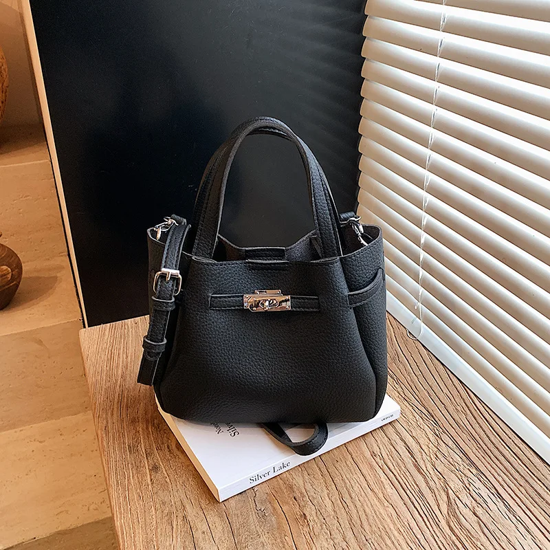 

2025 Women‘s Fashion Shoulder Bag, Genuine Leather Multi-way Crossbody Purse, Vintage Chic Large Capacity Tote for Work