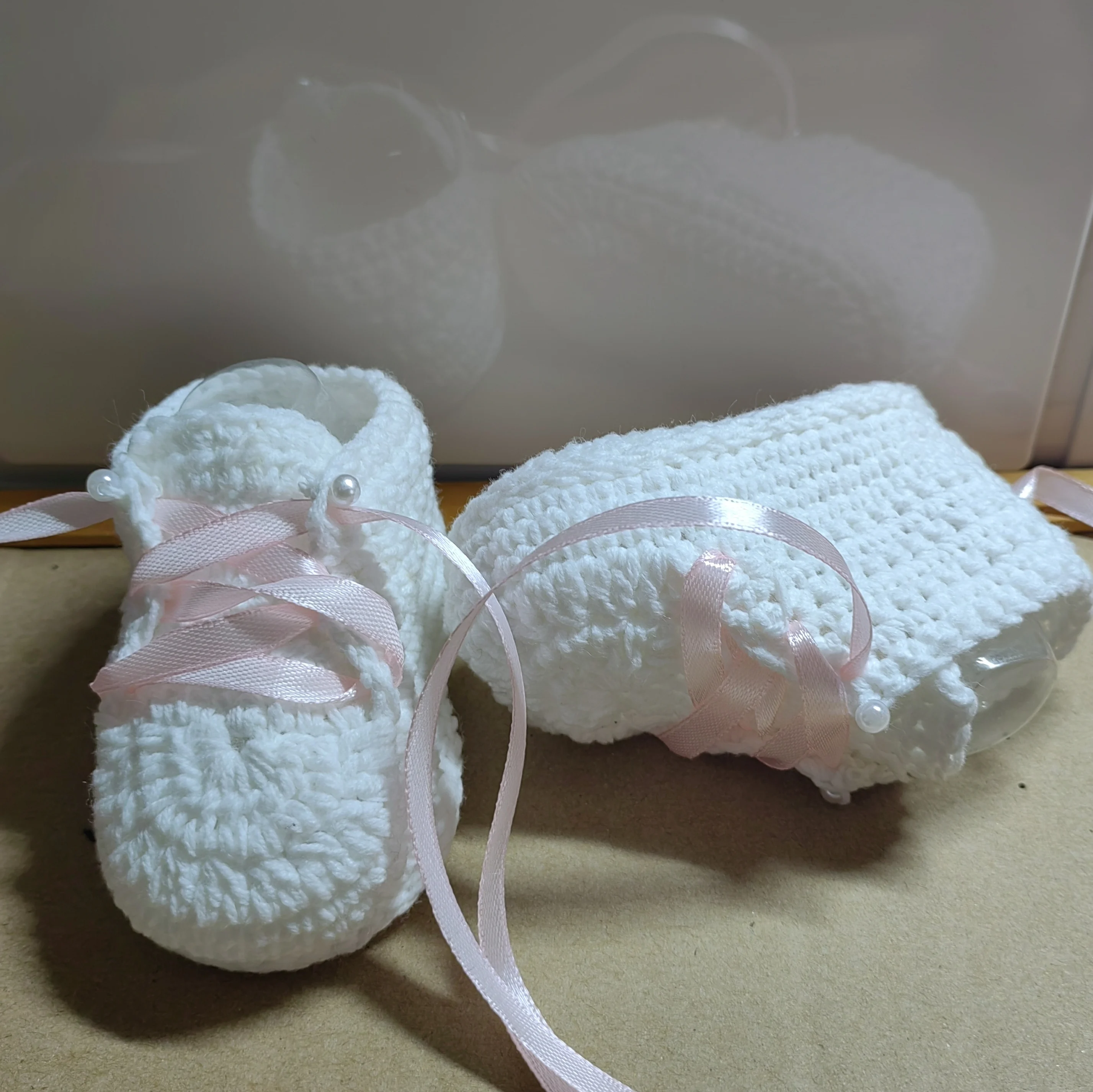 Sepatu Bayi Renda Buatan Tangan Rajutan Wol Sepatu Latihan Bayi Sandal Sneakers