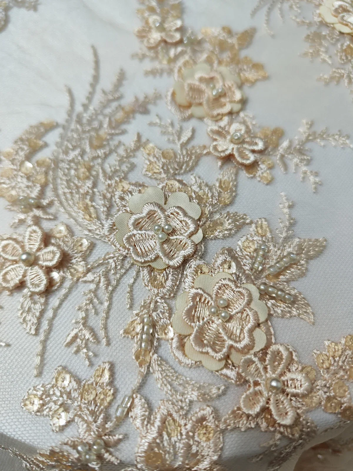 Fashion Handmade Beaded African Lace Fabric For Evening 2024 High Quality Sequins French Lace Fabric For Wedding Dress LWH23112