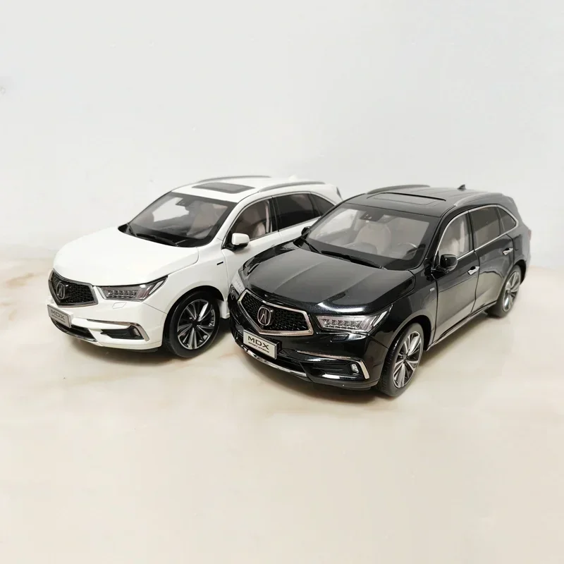 

Масштаб 1:18 ACURA MDX, имитация легкосплавного автомобиля, литая под давлением игрушка, коллекционный орнамент, сувенир