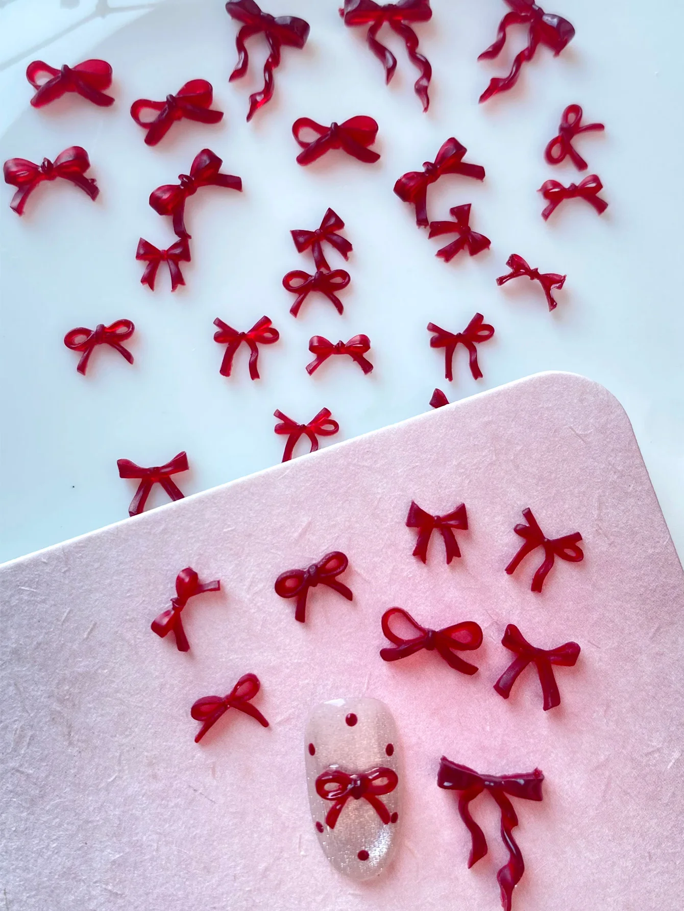 100pcs Mix Shape Red Bow Korea Style Nail Art Charms 3D Winter Red Bowknot Resin Nail Accessories DIY Design