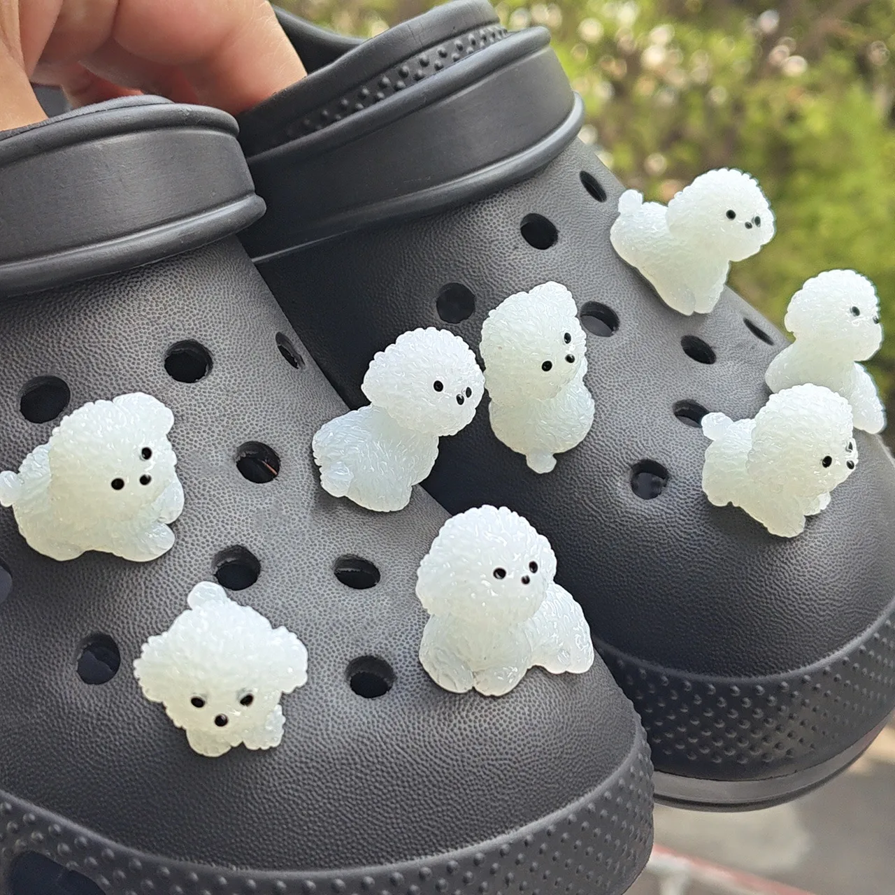 زينة أحذية جرو ثلاثية الأبعاد مضيئة لـ Crocs - alternate angle