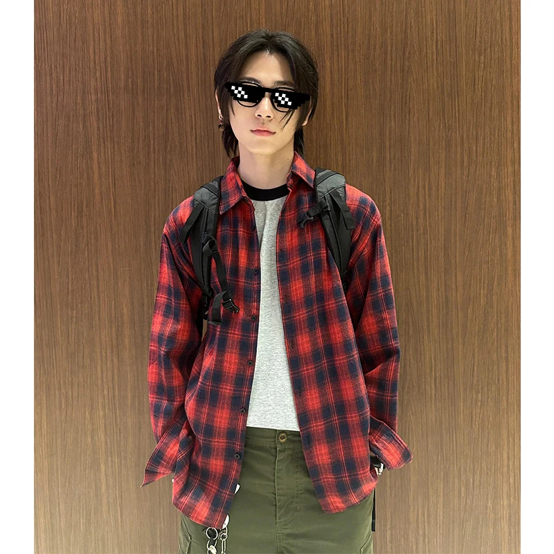

Мужская рубашка в стиле ретро, красная, в клетку, свободного кроя, повседневная, с длинным рукавом, осенняя верхняя одежда, модная молодежная модель с квадратным воротником, классический дизайн