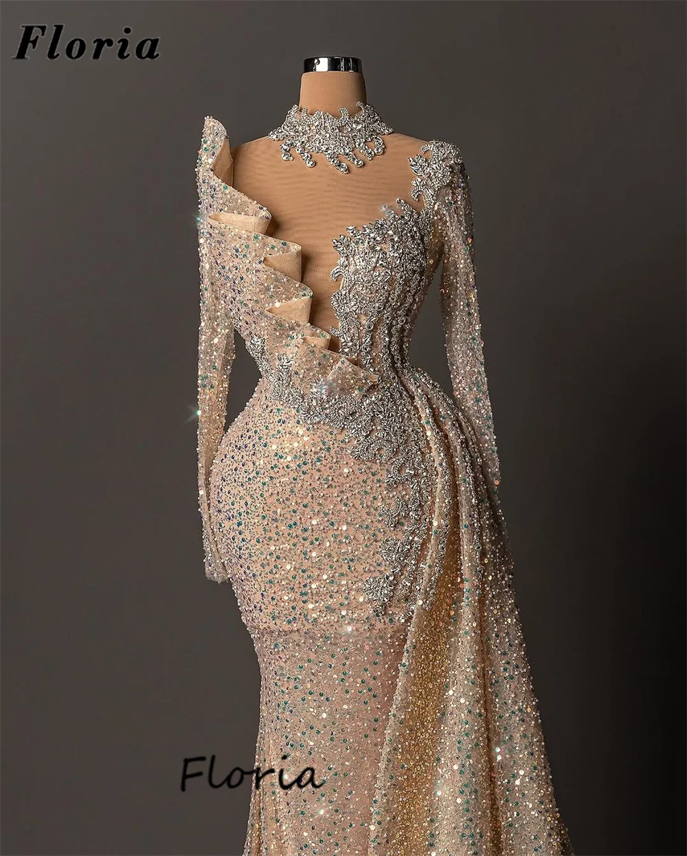 

2025 Customized Champagne Mermaid Party Dresses For Weddings Elegant Dubai Beaded Stones Formal Occasion Dress Evening Dresses