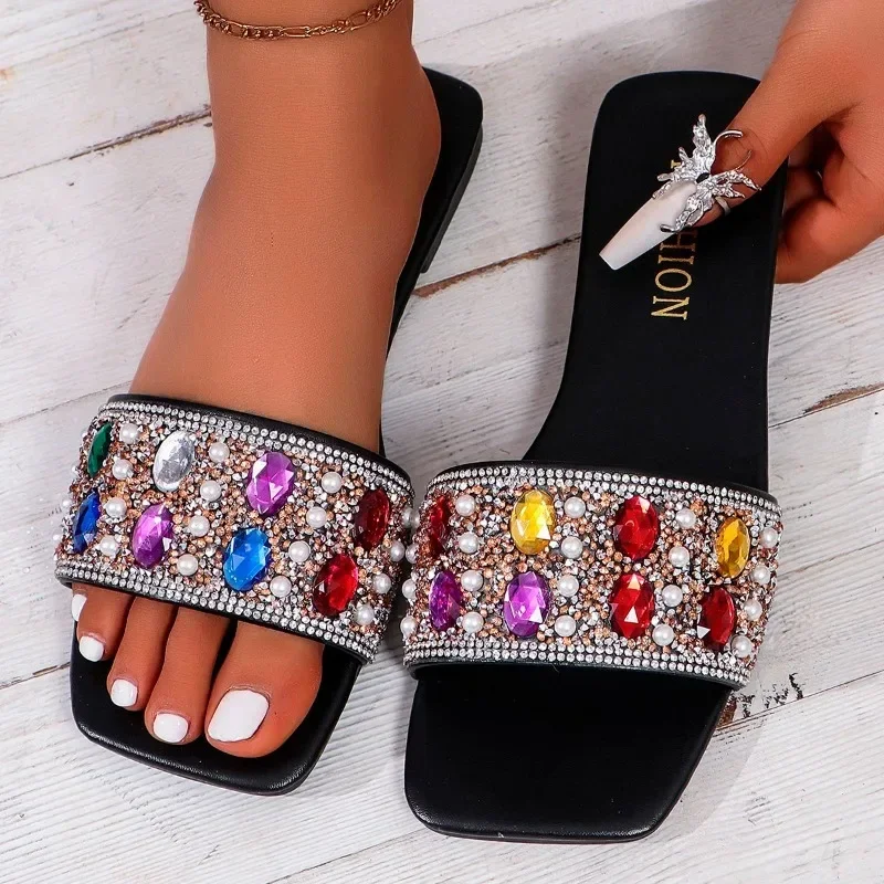 2024 New Fashion Versatile Solid Color Women\'s Slippers Temperament Rhinestone Decorated Open Toe Beach Shoes for Women Zapatos