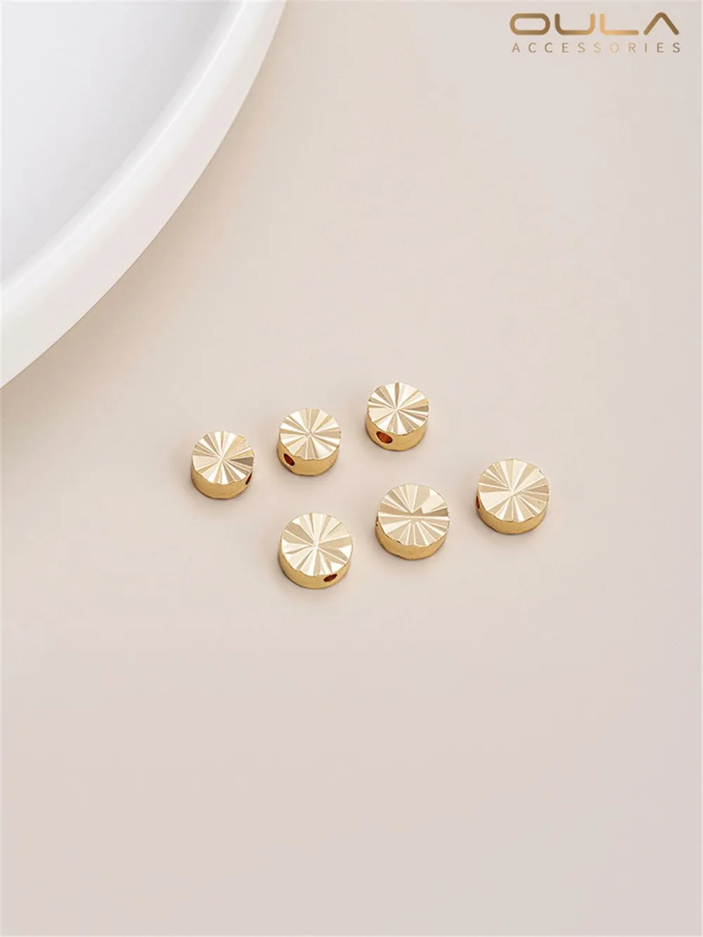 14K Gold-Plated Double-Sided Batch Flower Plana Spacer Bead, Girassol Rodada Bolo Spacer, DIY pulseira de ouvido Material Acessório