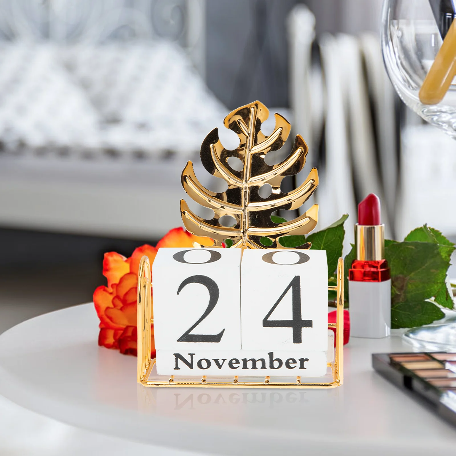 Square Calendar Decoration Office Pantry Organizers and Storage Wooden Turtle Leaf