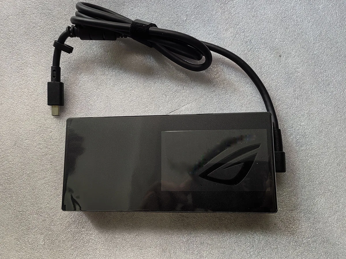 NEW 20V 19A Rectangle Conn 380W AC Adapter 240165-15 ADP-380AB B For ASUS ROG Strix Scar 16 G635LX RTX5090 Gaming Laptop OEM