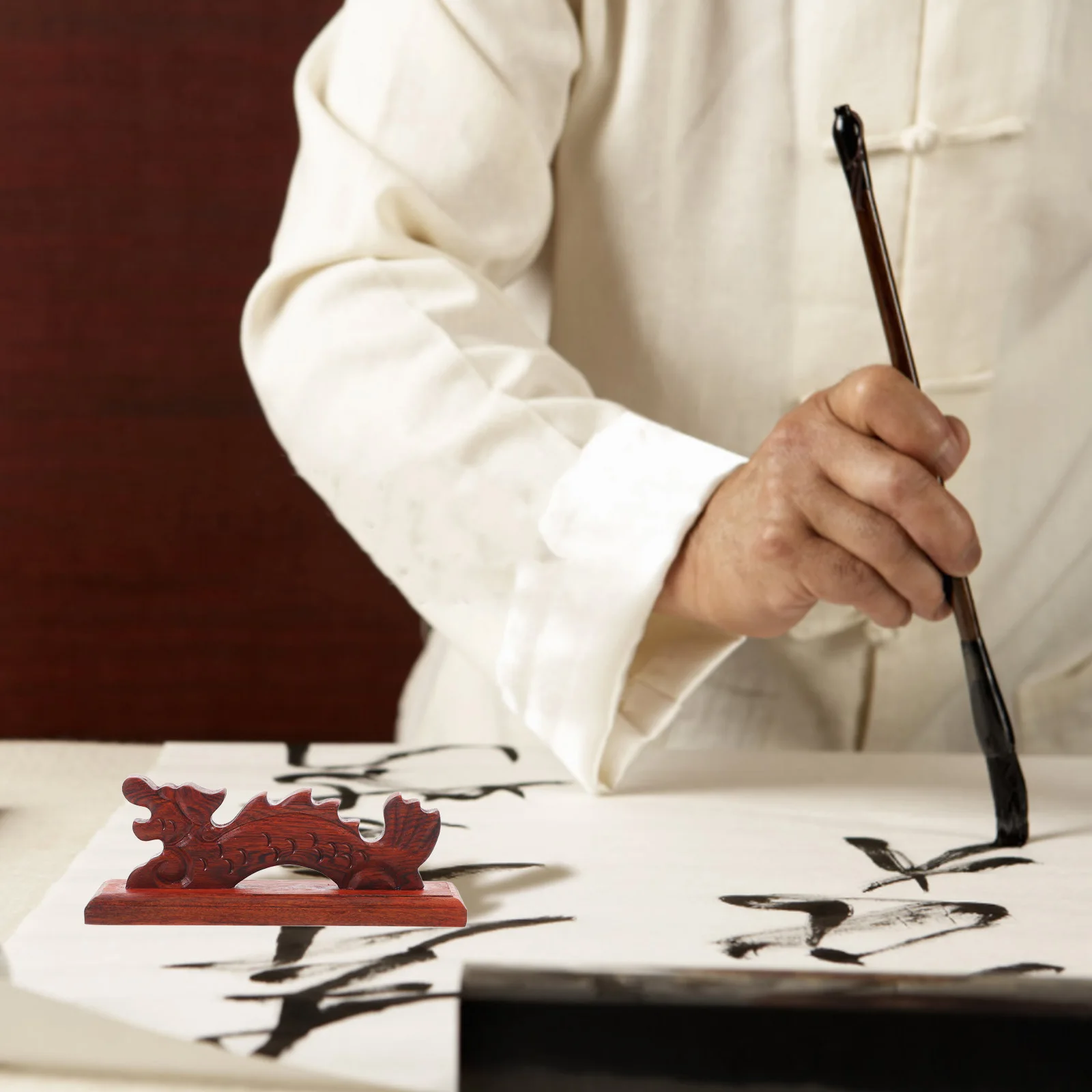 

Dragon Shaped Red Sandalwood Brush Holder Exquisite Chinese Style Calligraphy Supply Desktop Adornment Home Office School