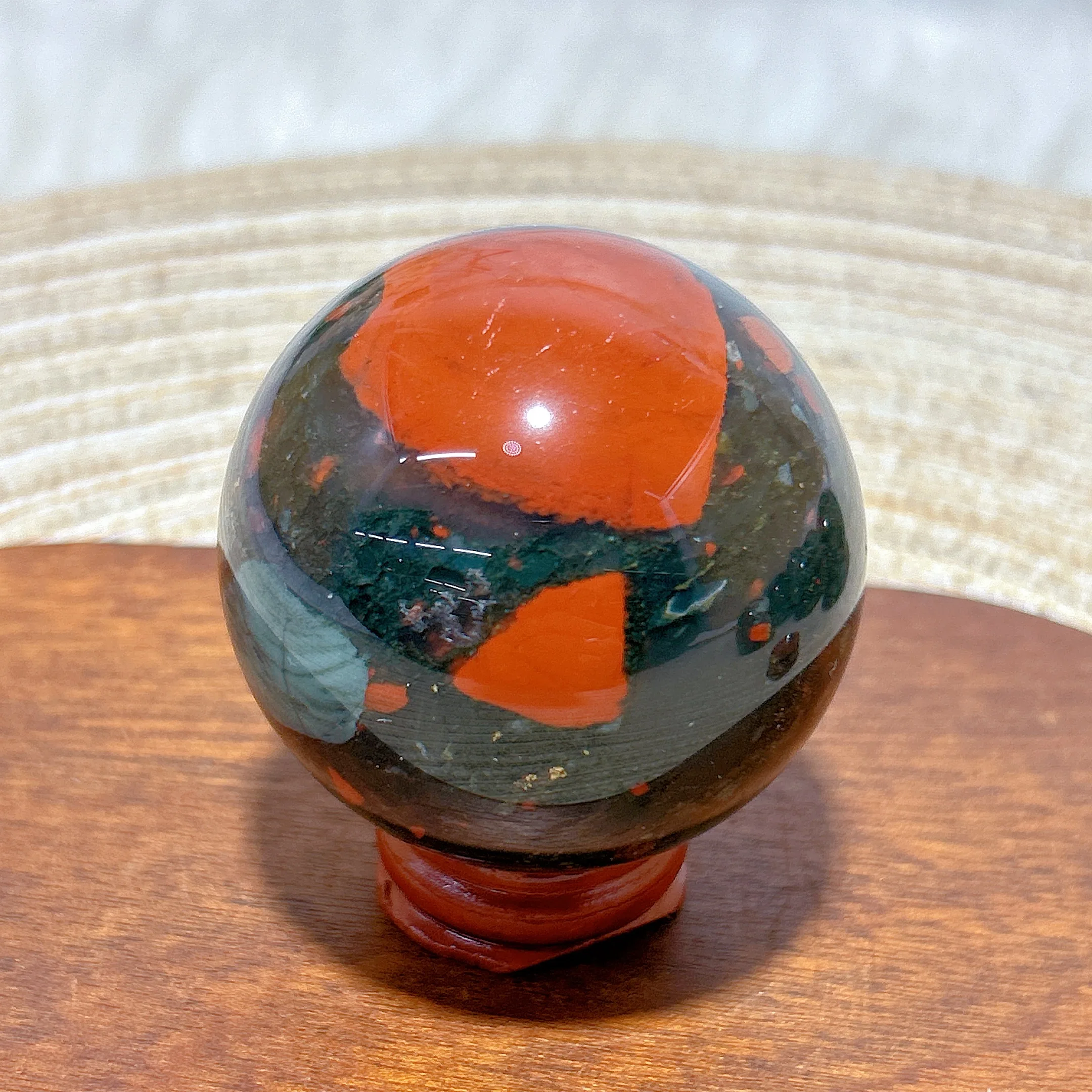 Natura Crystal Blood Stone Sphere Polished High Quality Ball Energy Healing Ornament Home Decorations Room Decor Gift