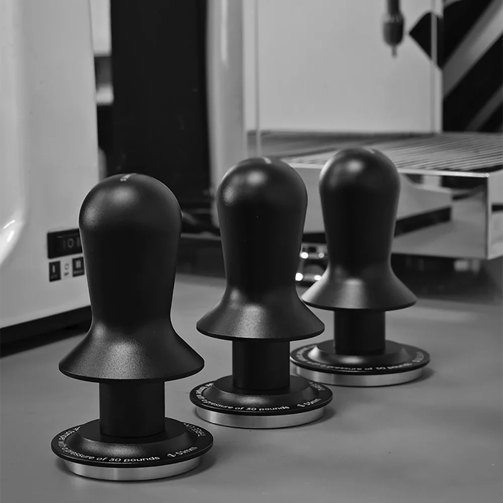 

Тройной пружинный темпер для эспрессо 51/53/58,35 мм с волнистой основой из нержавеющей стали, самовыравнивающийся темпер для кофе