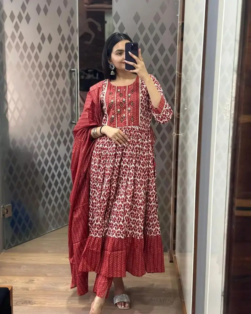 Vestido de novia a la moda totalmente cosido, pantalones Anarkali Salwar Kurti, Dupatta, tendencia de moda