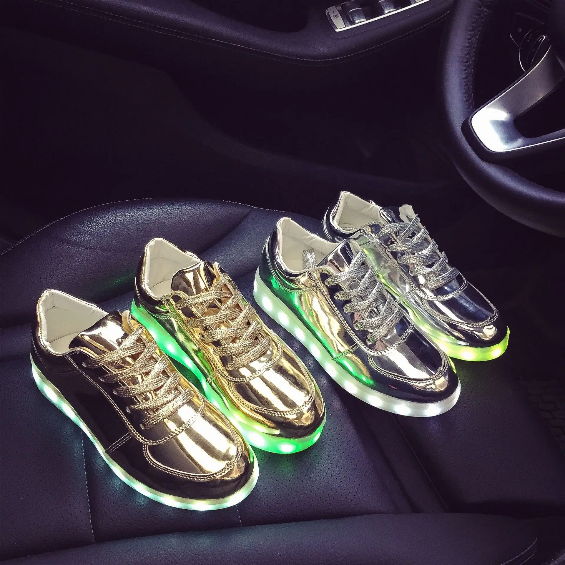 2024 New Spring/Summer Autumn Collection Colorful Luminous Men and Women's Night Light Couple's Korean Edition Board Shoes