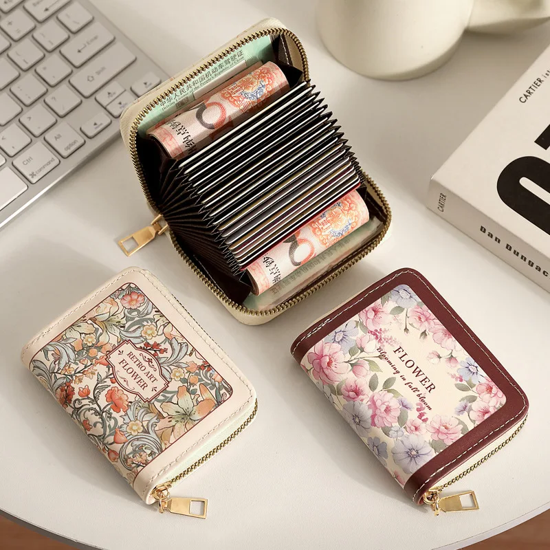 European and American Style Fashion Card Holder Women's Retro Oil Painting Multiple Card Slots Bank Card Package Document Packag