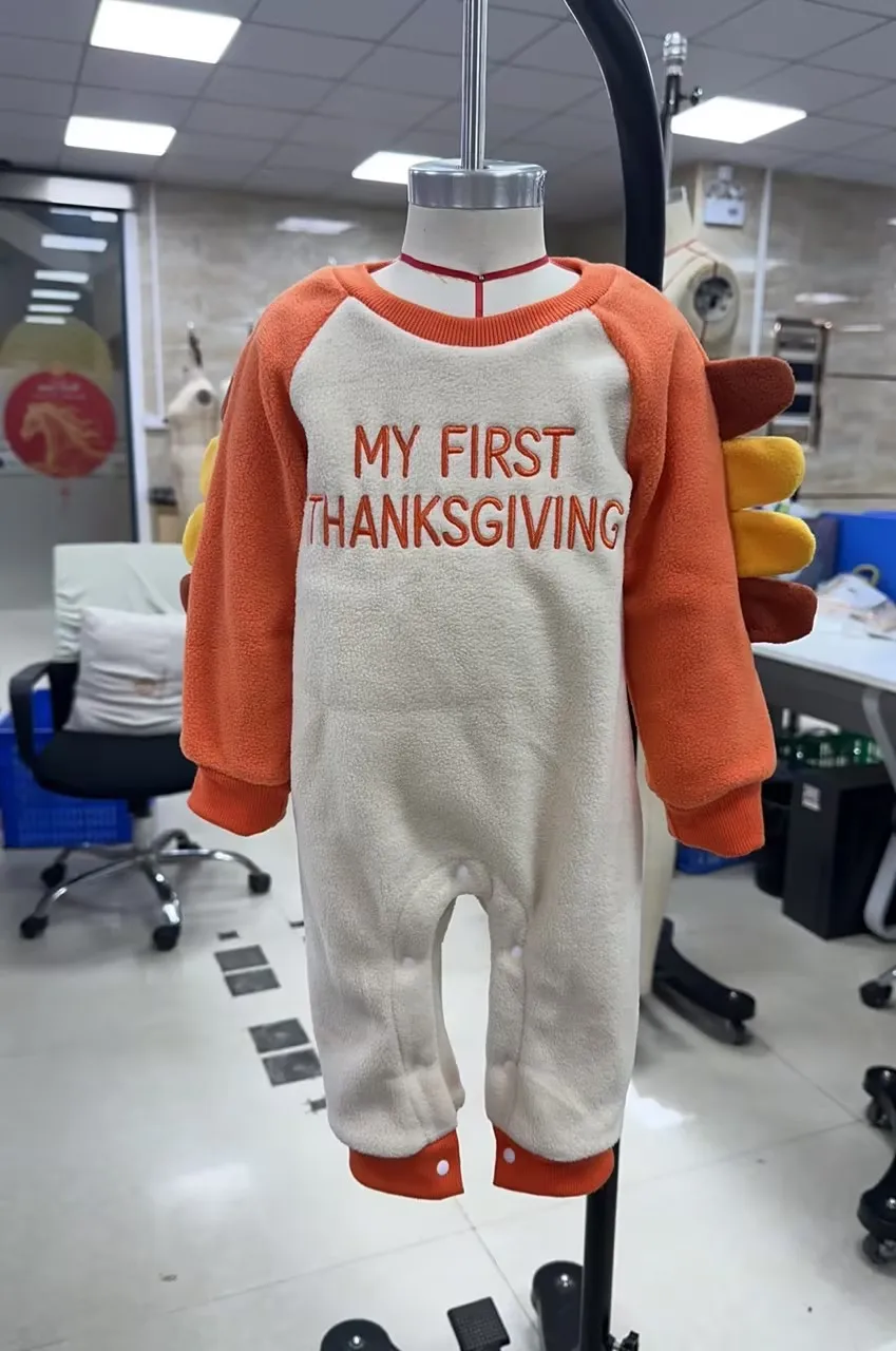 2027 Winter New Toddler Baby Thanksgiving Romper Fashion Letter Embroidery Crew Neck Long Sleeve Jumpsuit