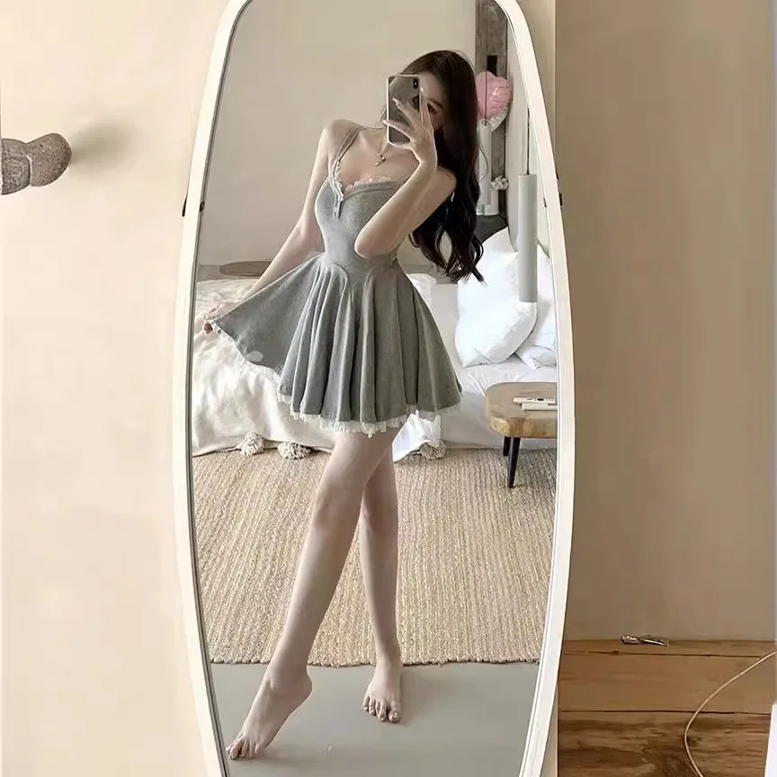 Pure Desire seksowna koronkowa patchworkowa spódnica z szelkami letnia nowa damska plisowana krótka spódniczka w kształcie litery A moda urocze dziewczyny noszą trend