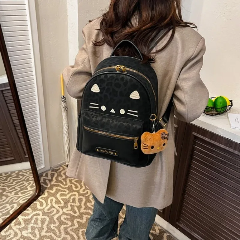 

Trendy Practical Diaper Bag Tote Parenting Travel Business Trip Exquisite Chic Sleek Elegant Versatile Functional 2025