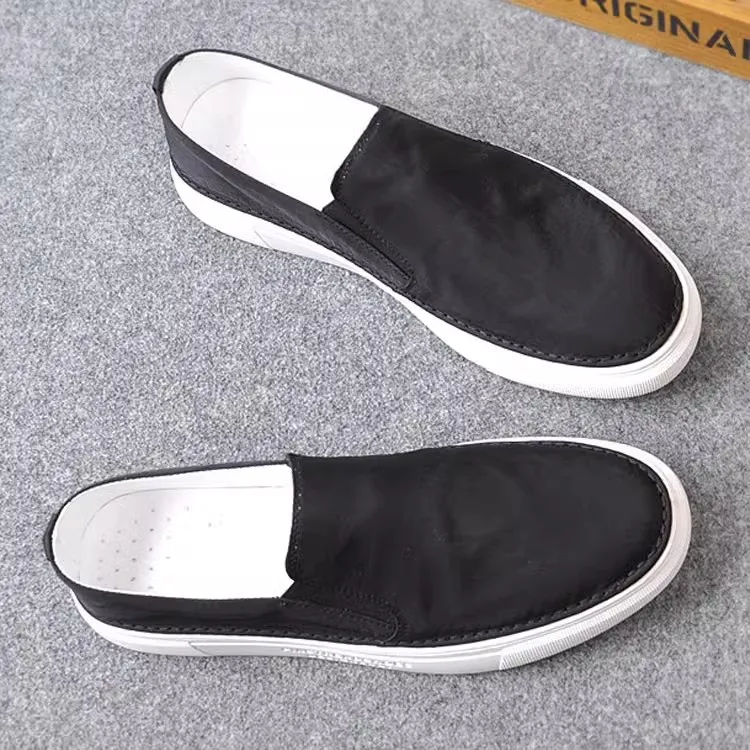 

Мужские низкие кеды ZaSaFran из белого дышащего холста: модные и удобные слипоны для молодежи