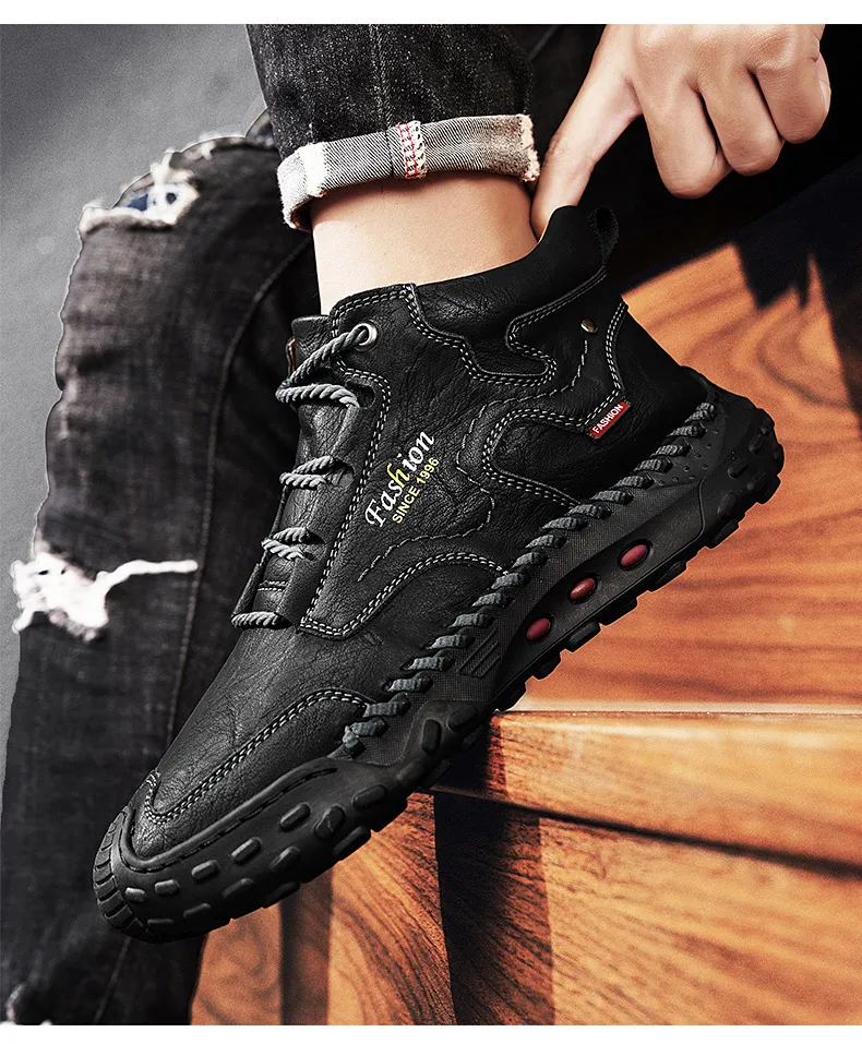 2026 New Genuine Leather Shoes Men Plus Size Luxury Brand Mens Loafers Moccasins Breathable Slip Driving Shoes Schoenen Mannen