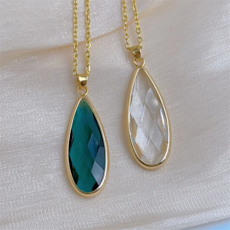 Fashion Charm Crystal Clear Plaid Necklace Classic Retro Long Strip Water Drop Stainless Steel Clavicle Chain Pendant