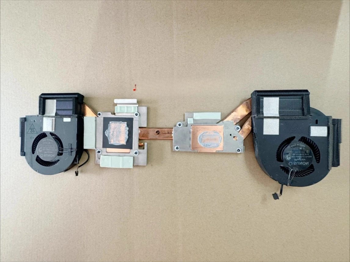 

Для Dell, оригинальная группа вентиляторов охлаждения процессора/видеокарты Precision 7540, номер CN-0RX1Y7. A