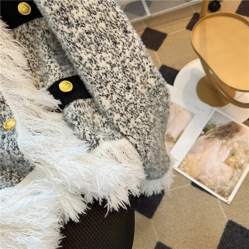 Impiombato retrò da donna ​ Cardigan da donna maglione lavorato a maglia con nappe elegante Y2k moda coreana autunno nuovo top lavorato a maglia con o-collo allentato