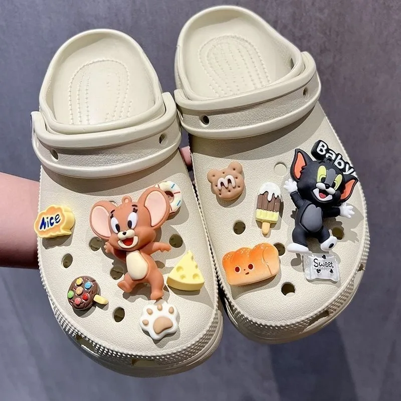 10/12Pcs/set Cartoon Tom and Jerry Shoe Charms DIY Hole Shoes Detachable Buckle Garden Shoes Accessories Girls Boy Festival Gift