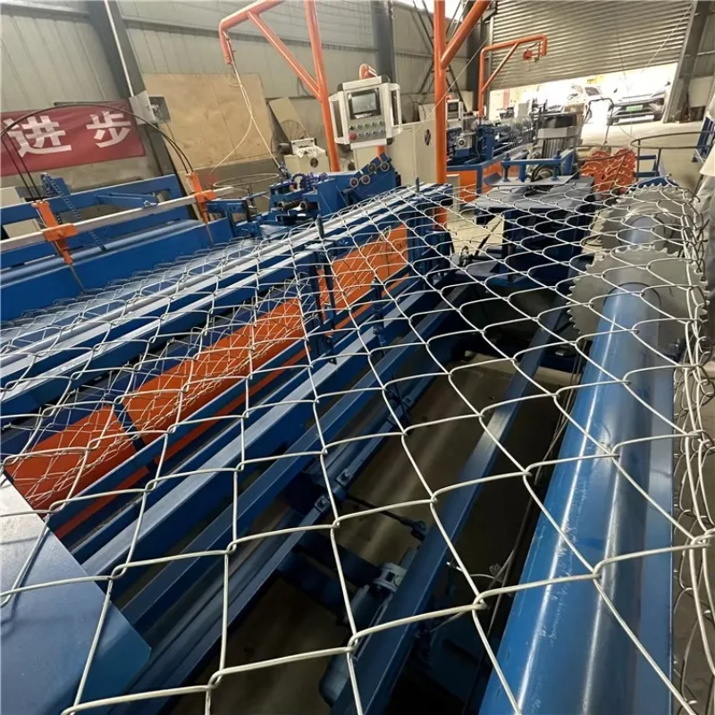 Customized Hot Sale Full Automatic Fence Wire Mesh Welding Machine For Construction Industries