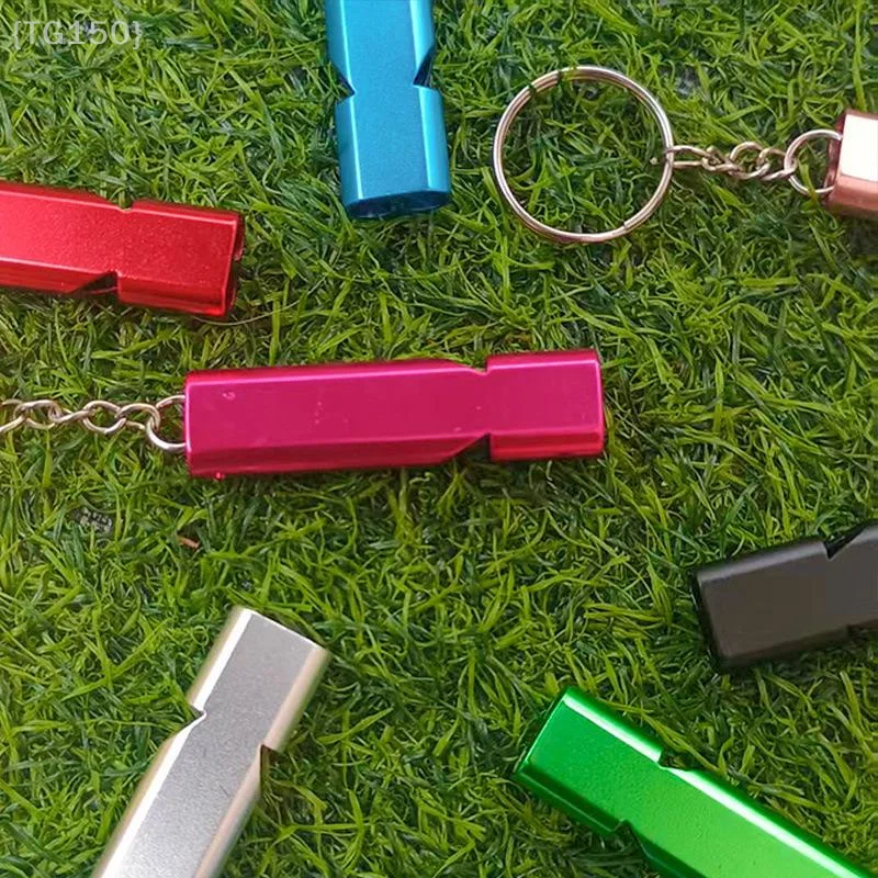 Overlevingsfluitje met dubbele frequentie, plat metalen ontwerp voor buiten wandelen, klimmen, noodgevallen en cheerleading