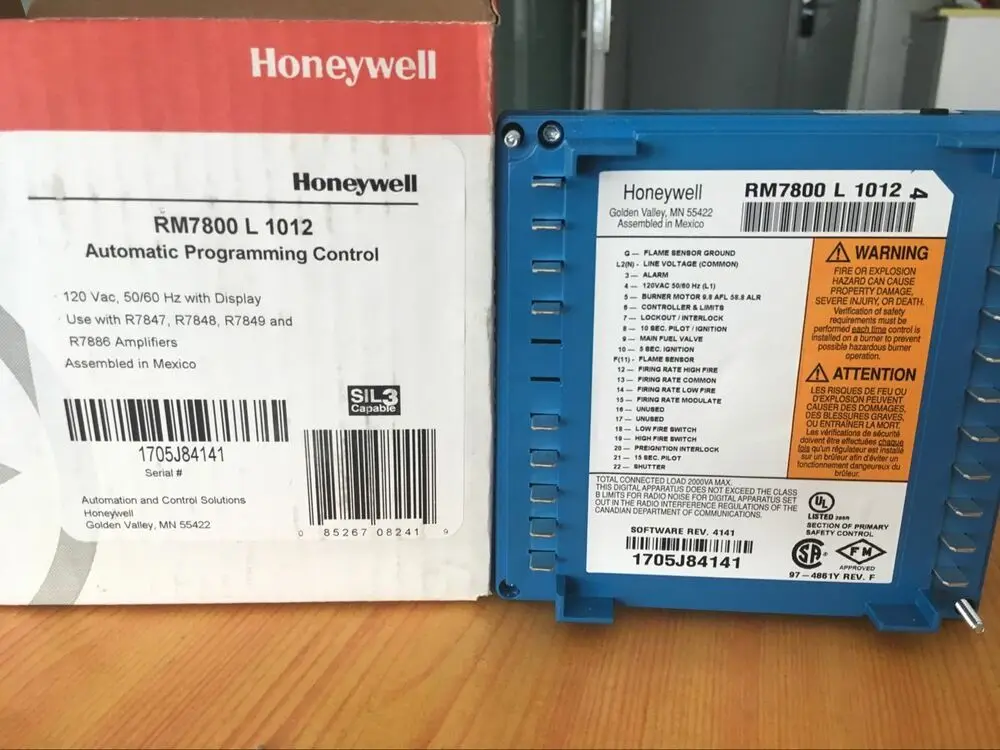 Honeywell RM7800L1012 Burner Control RM7800L1012 Free Expedited Shipping