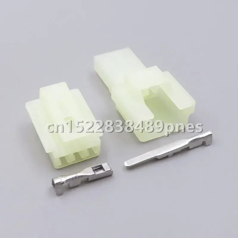 3 Pole 6090-1131 6090-1136 Automotive Wiring Harness Socket Electrical Connector For Car