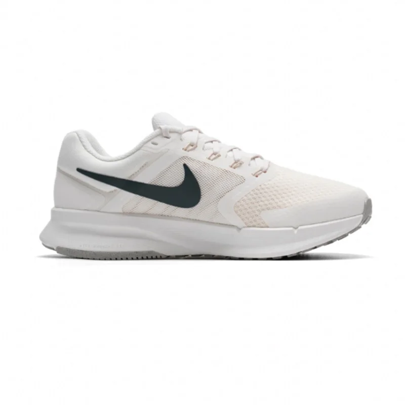 Classic Nike Run Swift 3 DR2695-117 Breathable Low Top Casual Running Shoes Men's White