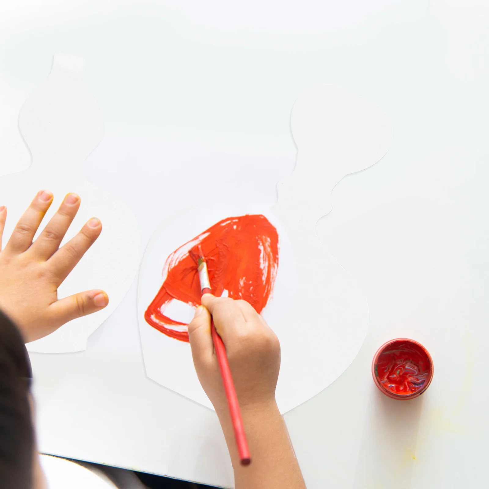 

White Background Color Filling Boards DIY Stencils Painting Hard Card Graffiti Craft Art Projects Develop Skills