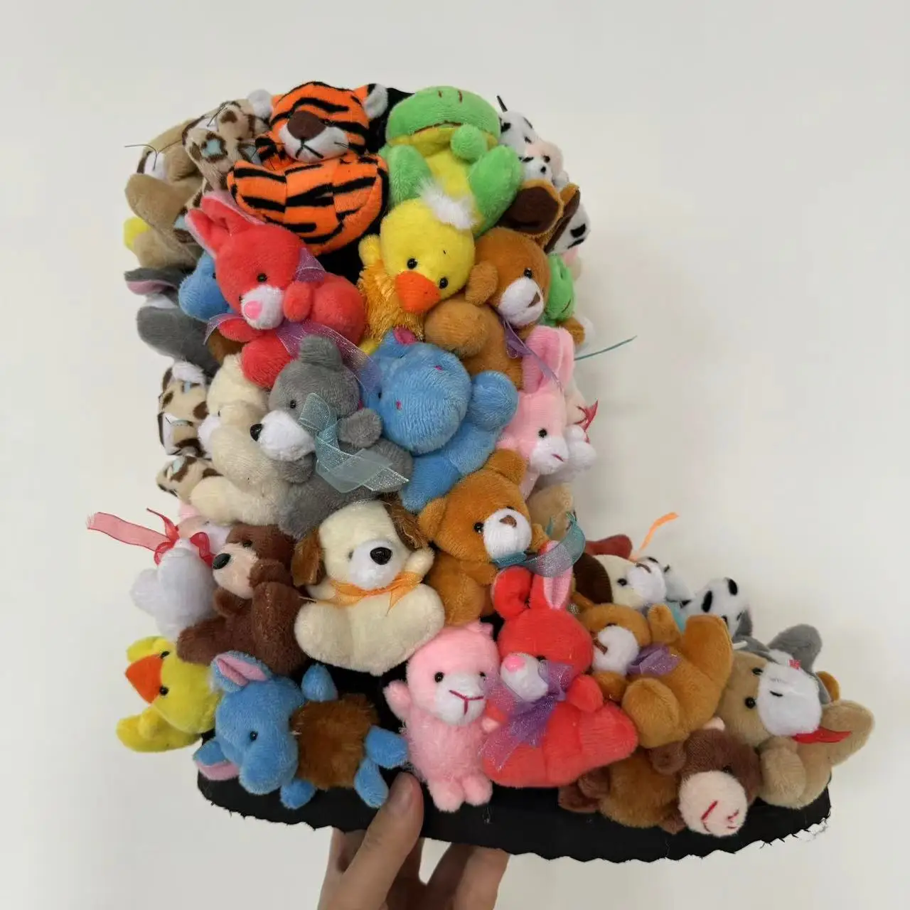 Плюшевые пушистые пуговицы