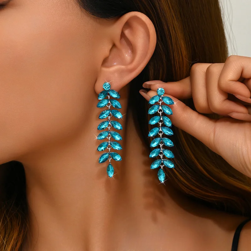 

Light Luxury Style High-End Fashion Earrings Phoenix Water Drop Shape Long Women's Accessories Hanging Earrings