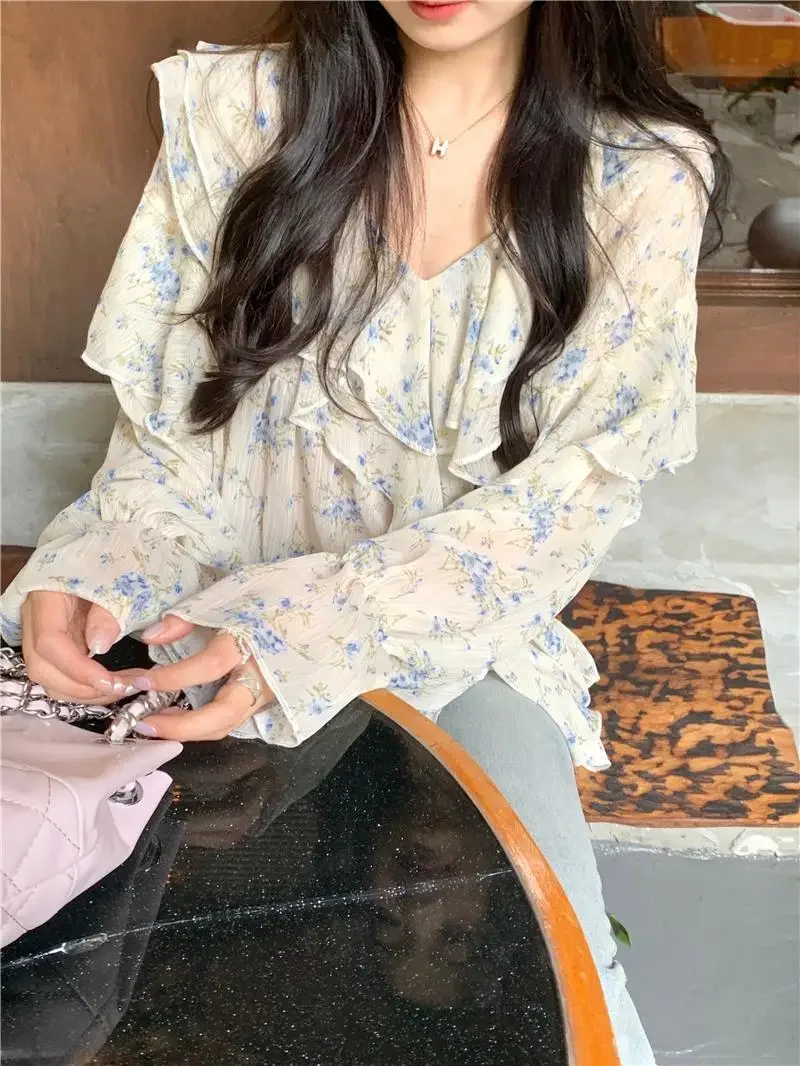 脂肪 Mm2-300 キャティーズ特大サイズデザインセンス二層ネック V ネック花柄シフォン日焼け止めシャツ女性用