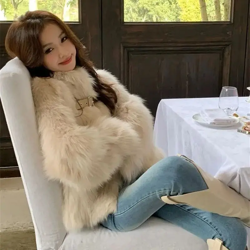 

Small Fragrant fur Coat 2024 Winter New Loose Versatile Temperament Small and Environmentally Friendly fox Fur Coat for Women WF