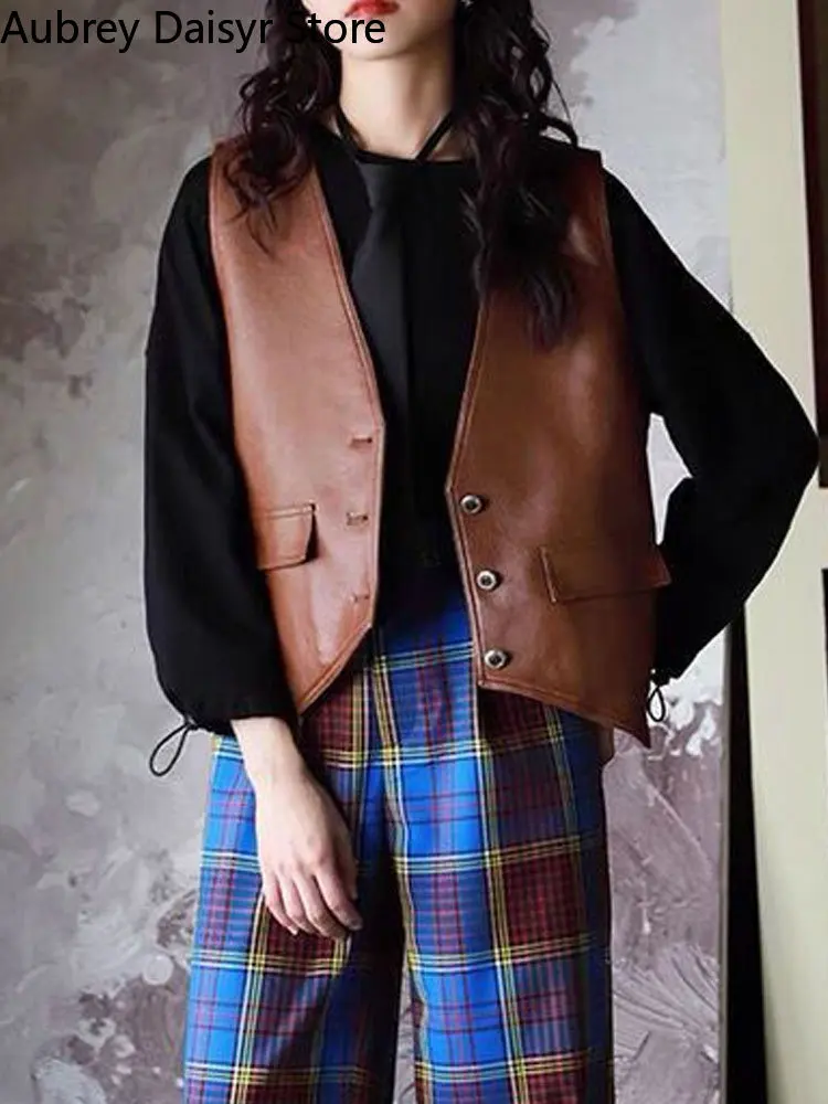 Punk V-ausschnitt Leder Weste Frauen Koreanische Fashion Gestellte Streetwear Weste Leder Vintage Casual Ärmellose Leder Outwear 2023 Neue