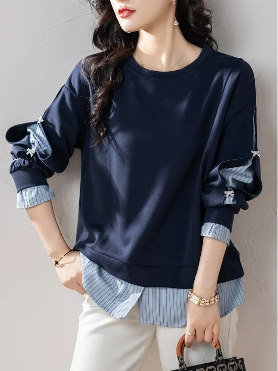 เสื้อสเวตเชิ้ตแบบลำลอง ดีไซน์สองชิ้นหลอกๆ  ทรงหลวม แขนยาว คอกลม  ใส่สบายๆ  สำหรับฤดูใบไม้ร่วง ปี 2025  เหมาะสำหรับใส่ไปทำงาน  ผ้าบางเบา